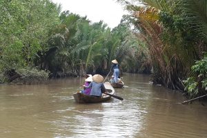 A DAY TOUR TO MEKONG DELTA